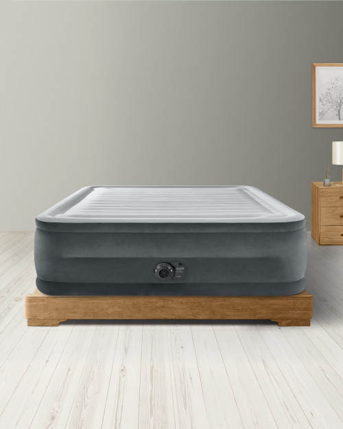 intex Dura-Beam® Deluxe Comfort-Plush Air Mattress 22" Queen w/ Built-In Electric Pump