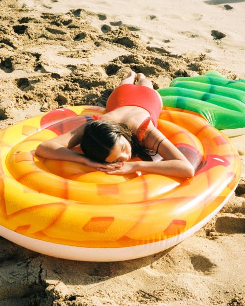 intex Cool Pineapple Inflatable Floating Mat