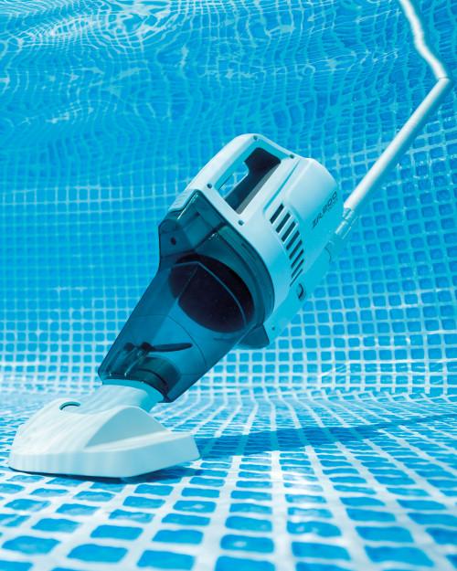 intex ZR200 Rechargeable Pool Vacuum