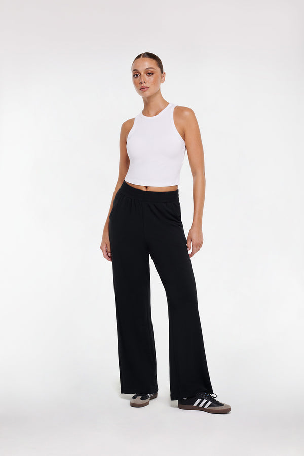 intimo ATHLEISURE WIDE LEG PANT Black