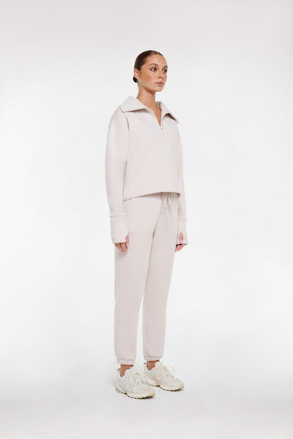 Intimo ATHLEISURE ZIP FRONT JUMPER Stone