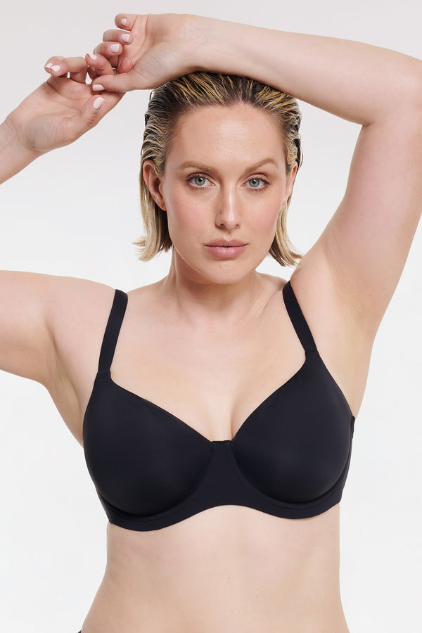 Intimo BODYHUG™ SOFT CUP BRA Black