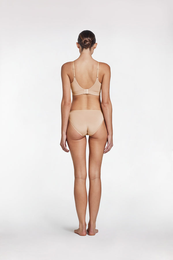 Intimo COMFORT WIRELESS SOFT CUP BRA Honey