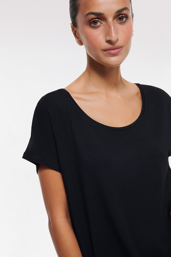 Intimo ESSENTIAL T SHIRT Black