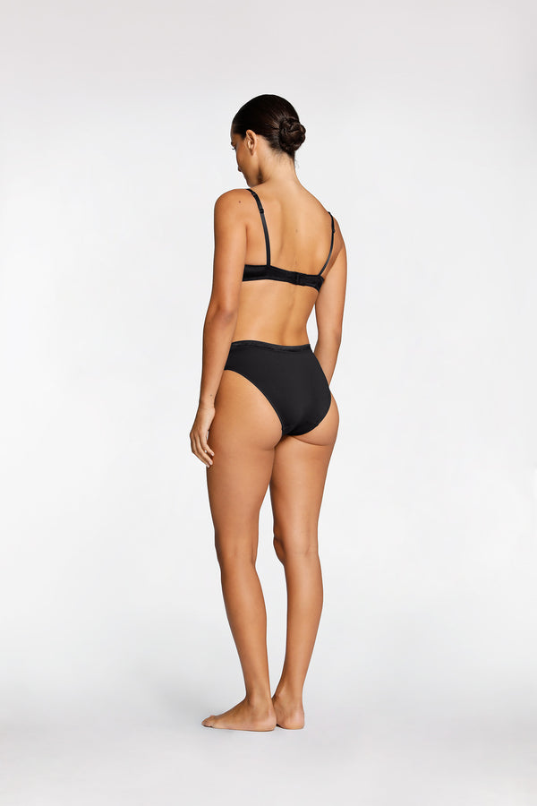 Intimo EVERYDAY PLUNGE PUSH UP BRA Black