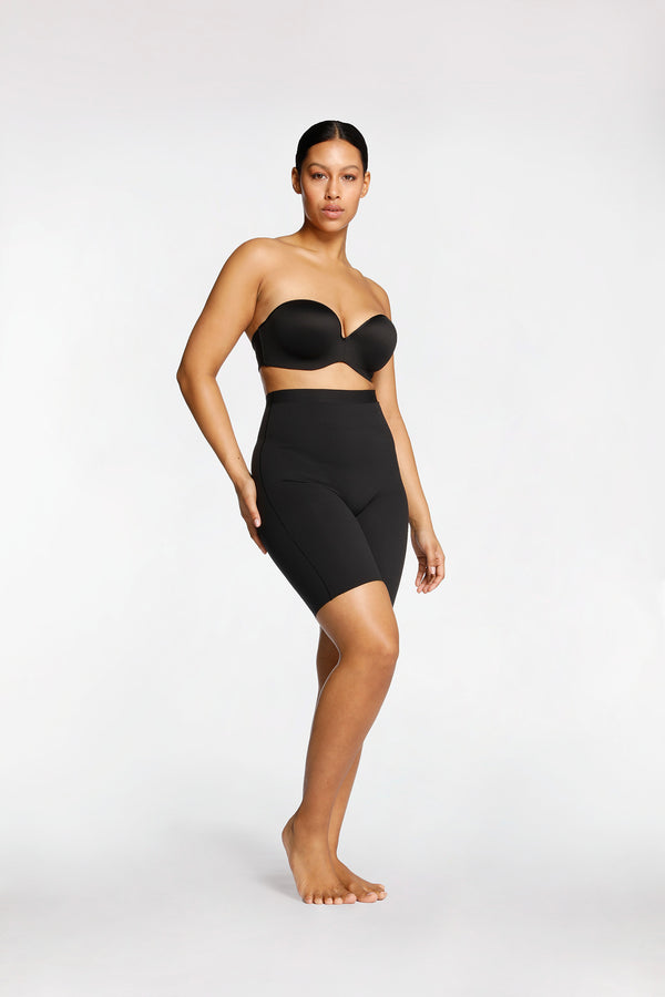 Intimo SEAMLESS HIGH SHORT Black