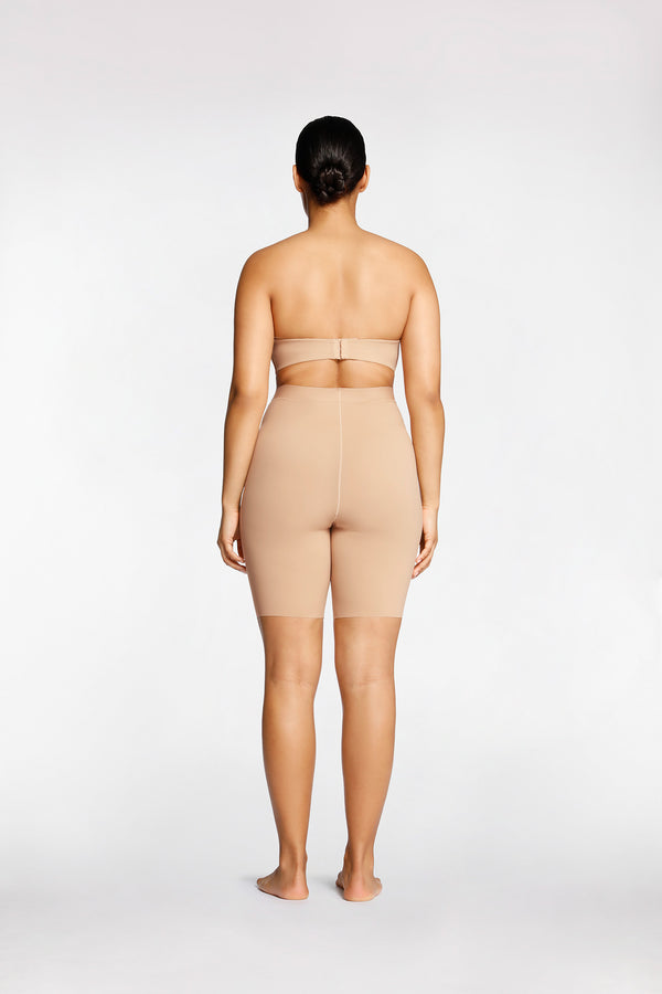 Intimo SEAMLESS HIGH SHORT Honey
