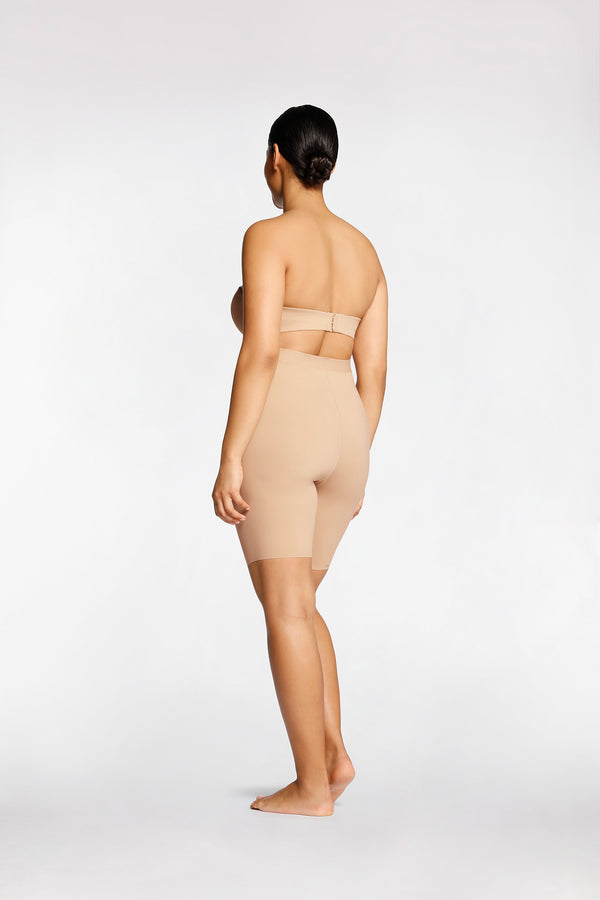 Intimo SEAMLESS HIGH SHORT Honey