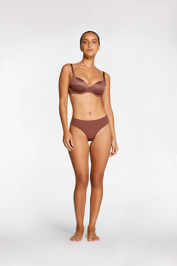 intimo SMOOTH SEAMLESS STRING Chestnut