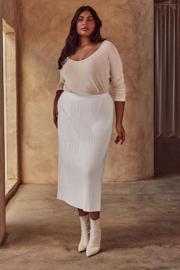 Intimo V-NECK MERINO WOOL JUMPER Moonbeam