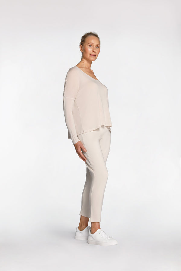 Intimo V-NECK MERINO WOOL JUMPER Moonbeam