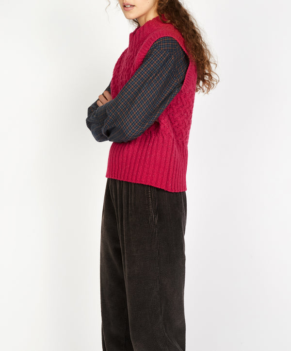 Irelands Eye Ballybricken Trellis Cropped Vest Bramble Berry