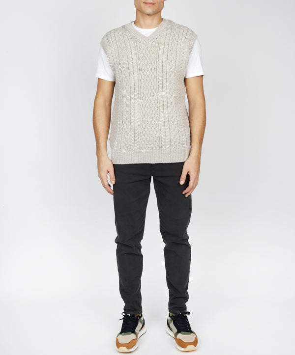 irelands eye Birch Mens Aran V Neck Vest Silver Marl