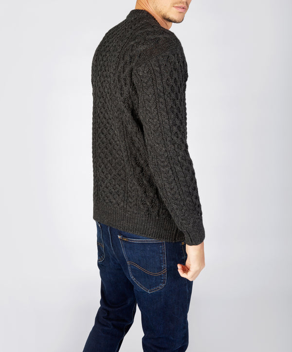 Irelands Eye Blasket Honeycomb Stitch Mens Aran Sweater Graphite