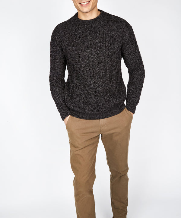 irelands eye Fearnóg Aran Crew Neck Sweater Anthracite