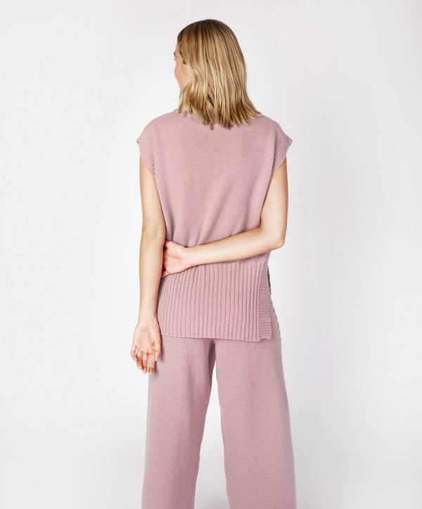 Irelands Eye Boxy Jersey Vest Mauve