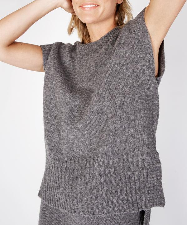 Irelands Eye Boxy Jersey Vest Smoke