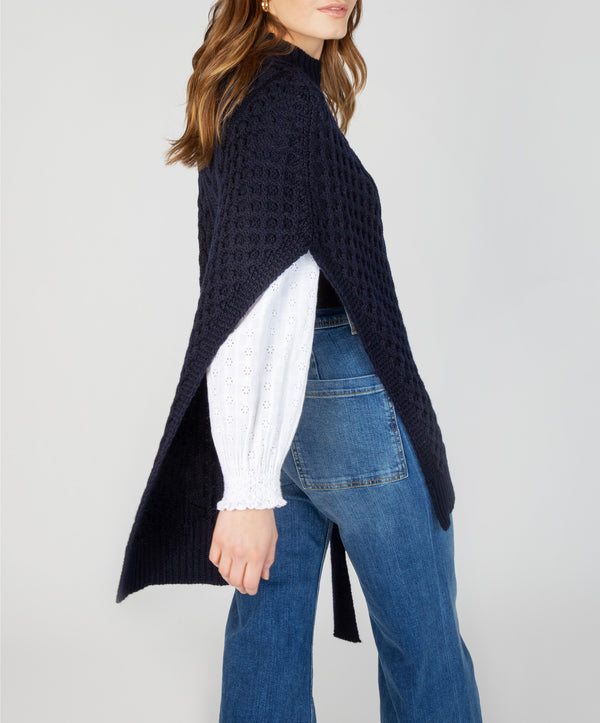 Irelands Eye Crocus Horseshoe Cable Cape Navy