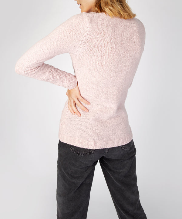 Irelands Eye Horseshoe Cable V Neck Pink Mist