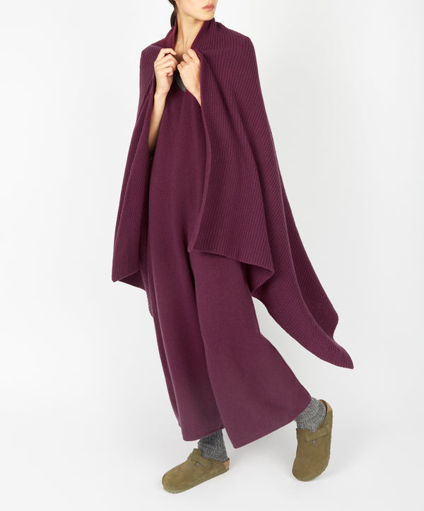 Irelands Eye Mockingbird Throw Currant