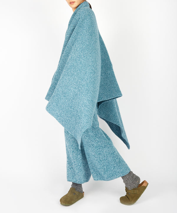 Irelands Eye Mockingbird Throw Larimar