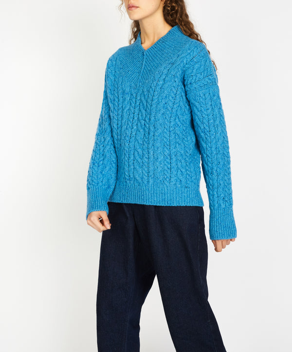 irelands eye Mill Lane Cable V-neck Sweater Forget-Me-Not Blue
