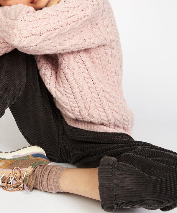 Irelands Eye Mill Lane Cable V-neck Sweater Pink Mist