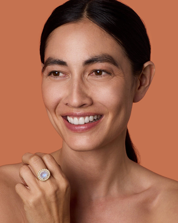 Irene Neuwirth Classic Studded Halo Pavé Oval Mixed Ring 18K Gold