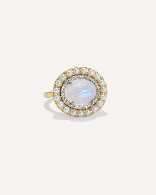 irene neuwirth Classic Studded Halo Pavé Oval Mixed Ring 18K Gold irene neuwirth Classic Studded Halo Pavé Oval Mixed Ring 18K Gold