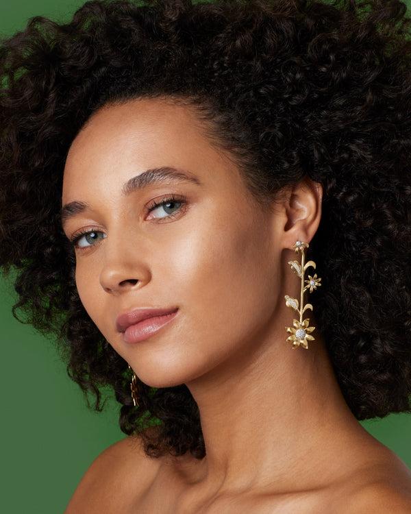 Irene Neuwirth Golden Blossom Wildflower Earrings 18k Gold