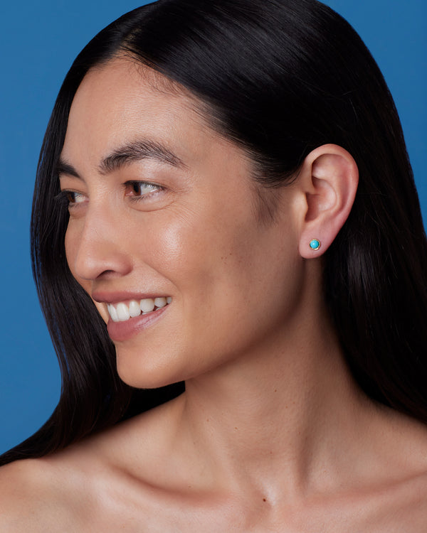 Irene Neuwirth Small Classic Studs 18k Yellow Gold