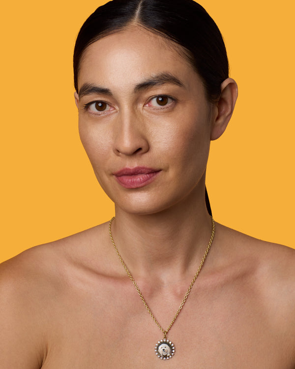 Irene Neuwirth One Of A Kind Custom Pet Portrait Round Charm 18K Gold