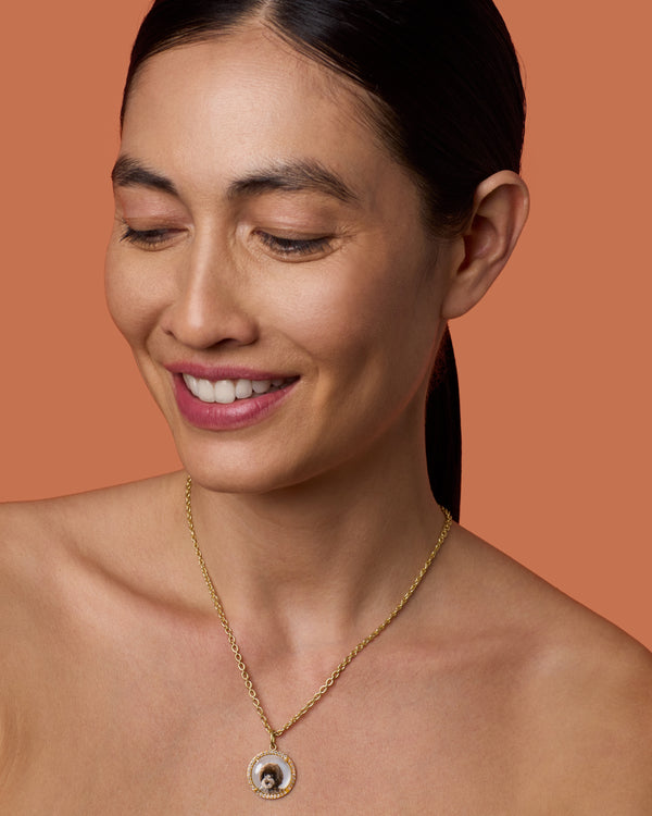 Irene Neuwirth One Of A Kind Custom Pet Portrait Round Charm 18K Gold