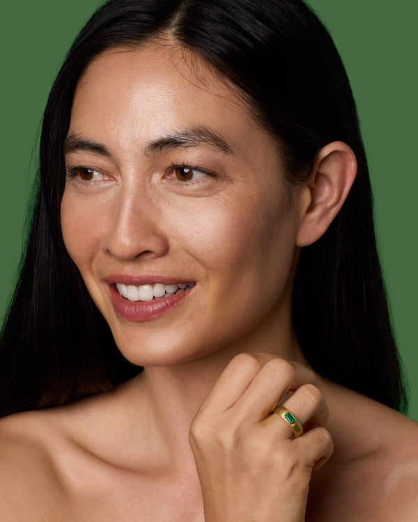 Irene Neuwirth One Of A Kind Gem Drop Emerald-Cut Bezel Band Ring 18k Yellow Gold