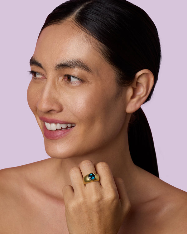 Irene Neuwirth One Of A Kind Round Stone Gemmy Puffed Gold Ring 18k Yellow Gold