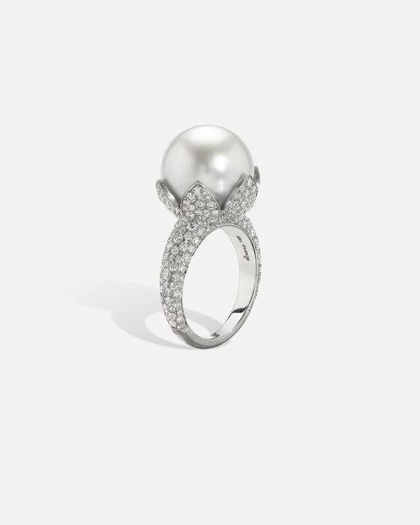 Irene Neuwirth Pavé Pearl Blossom Ring 18k White Gold