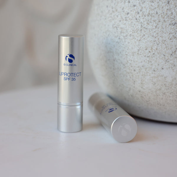 Is Clinical LiProtect SPF35 By IS Clinical UK