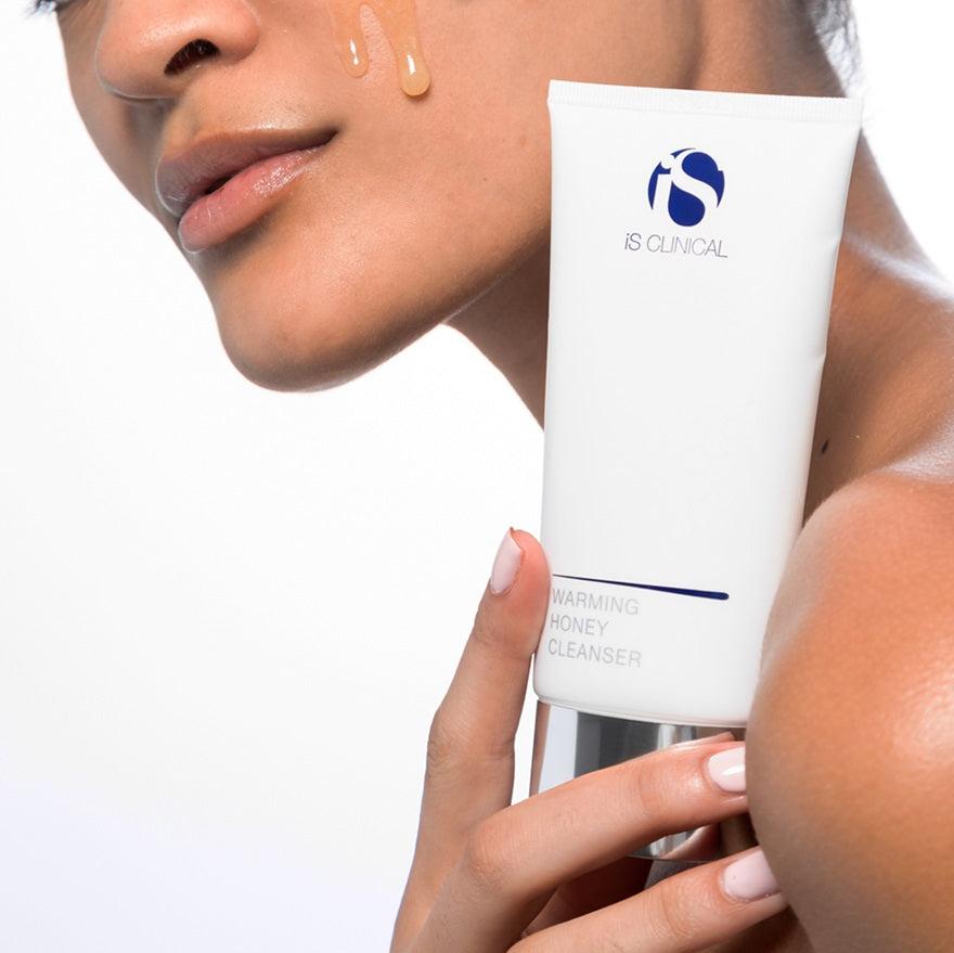 Is Clinical Warming Honey Cleanser By IS Clinical UK
