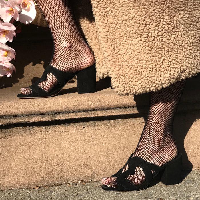 Isa Tapia Amor Black Suede