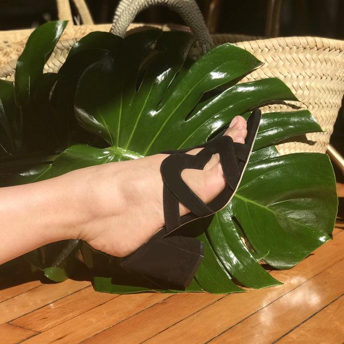 Isa Tapia Amor Black Suede