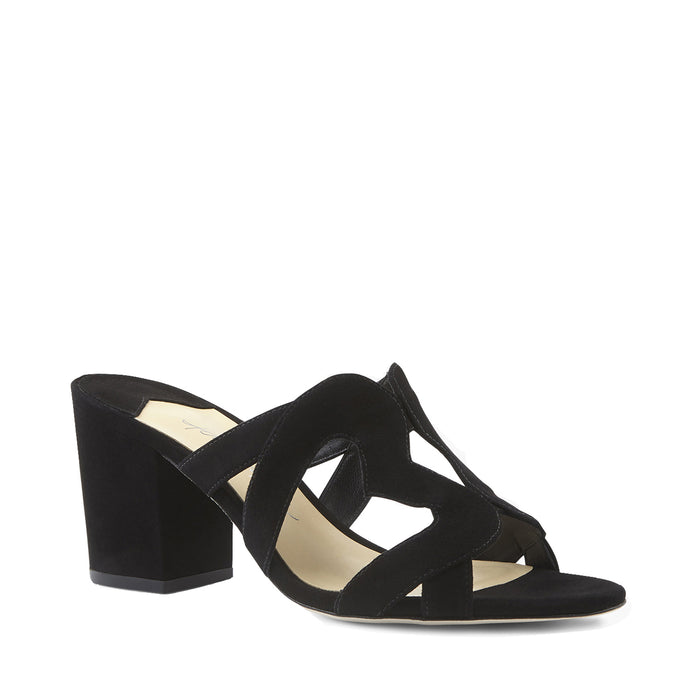 isa tapia Amor Black Suede