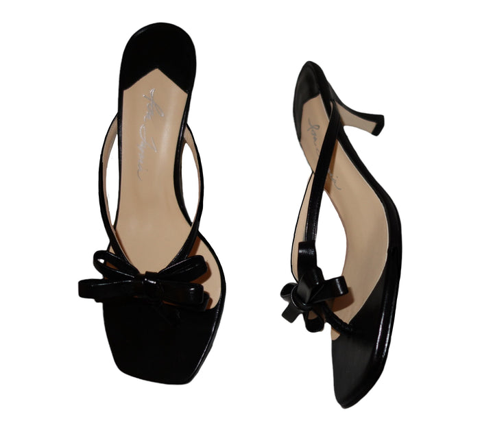 isa tapia Chacha Black Napa Kitten heel
