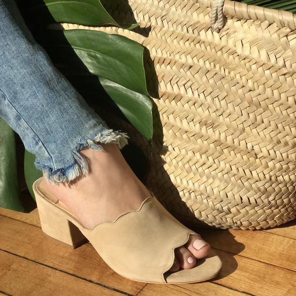 Isa Tapia Chiqui Suntan Suede