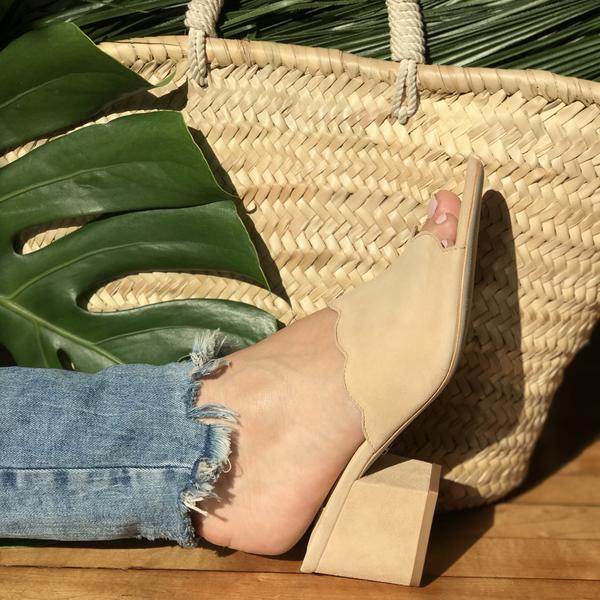 Isa Tapia Chiqui Suntan Suede