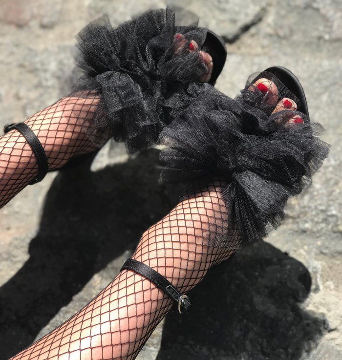 Isa Tapia Gigi Black Satin