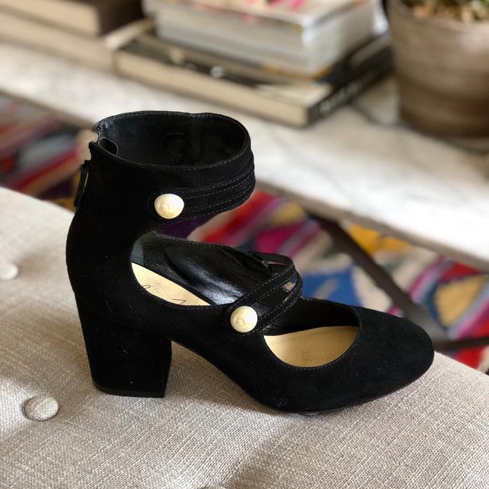 Isa Tapia Marina Black Suede