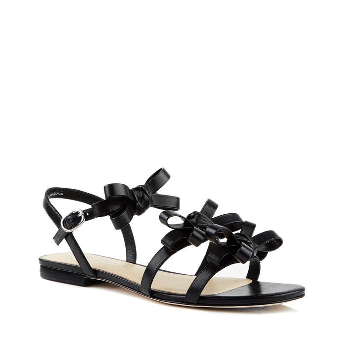 isa tapia Nikita Black Leather