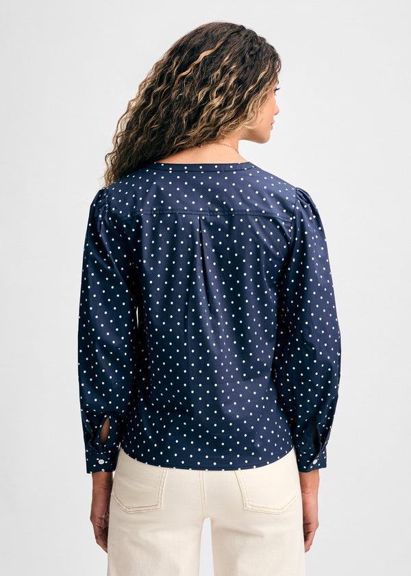 Isaac Mizrahi New York Long Sleeve V Neck Button Down Blouse