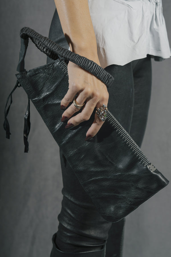 isaac sellam experience FUGACE CRASSE POUILLE NOIR