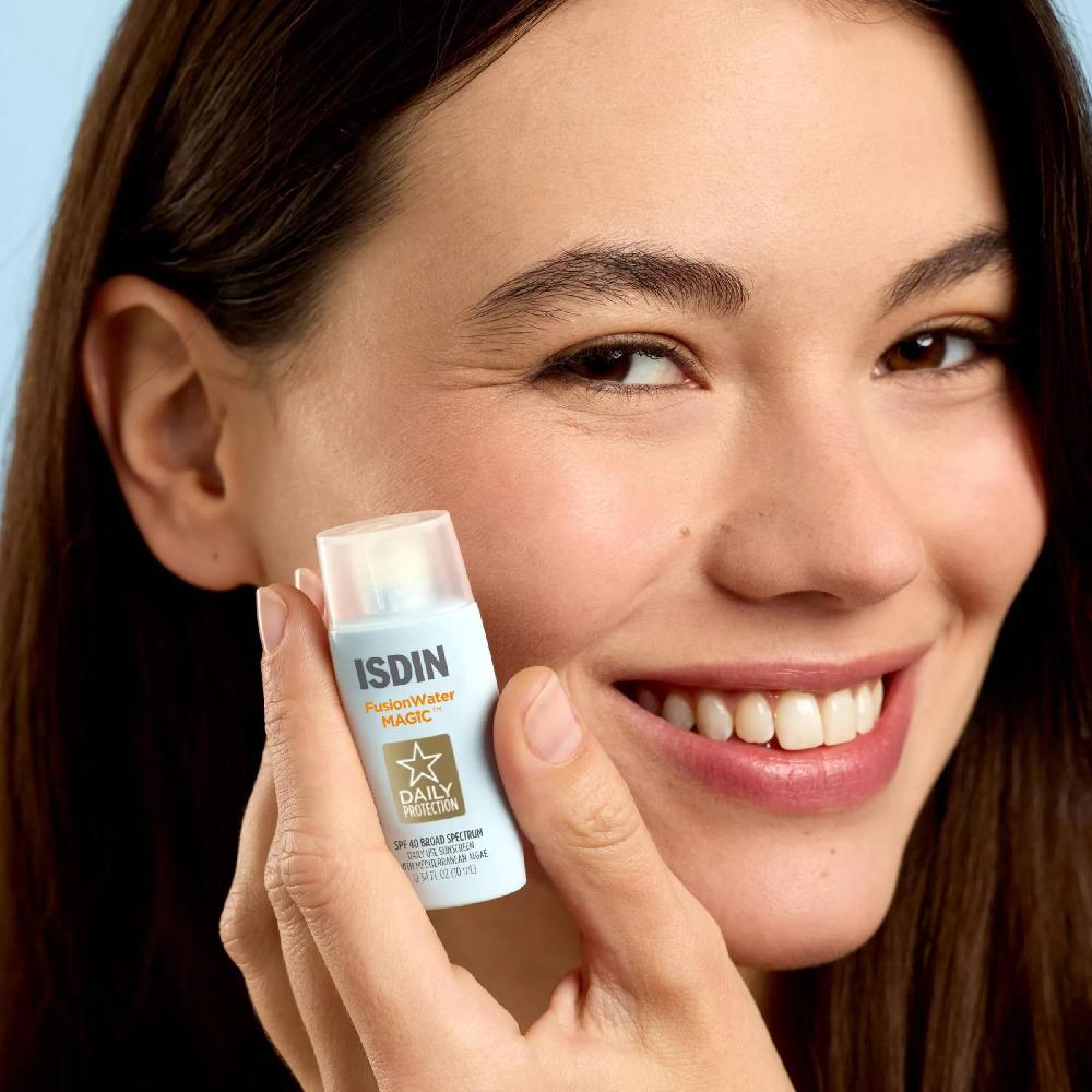 isdin Fusion Water MAGIC 0.34 FL OZ